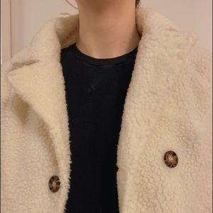 WHITE TEDDY TRENCH COAT🐻